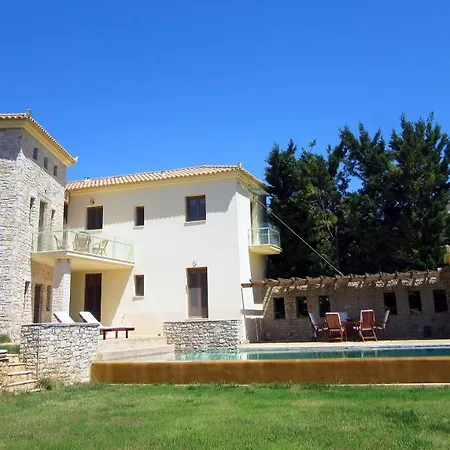 Villa Luxurious Infinity Pool Private With Gardens Kalamata