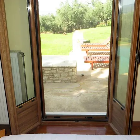 Luxurious Infinity Pool Private With Gardens *
